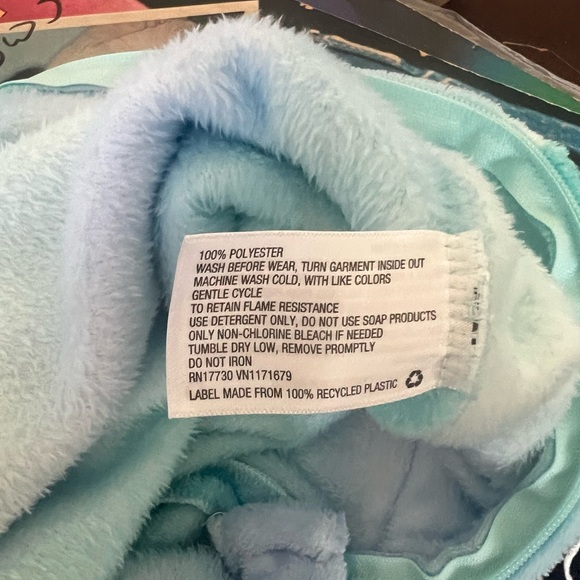 Kids More than Magic Onesie size Medium - Picture 8 of 8